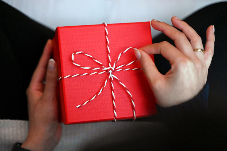 Bad money habits to avoid in the lead-up to the festive season