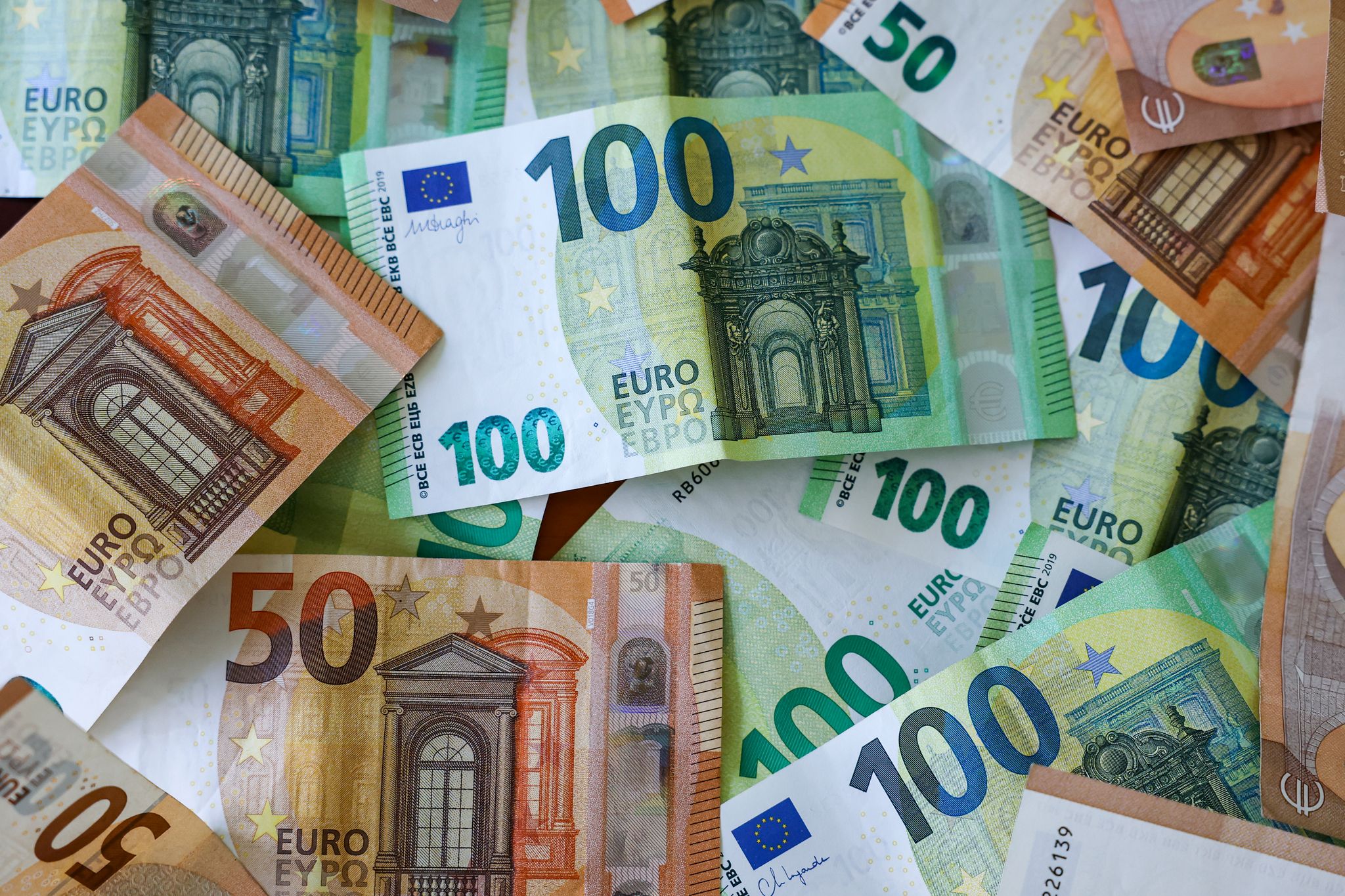 Eurozone inflation rises to 3.8%