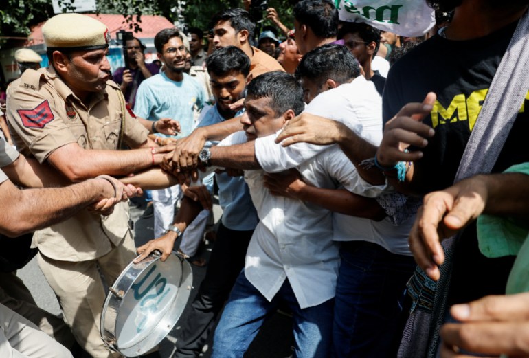 Indian authorities clamp down as 'cockroach' movement launches new protests