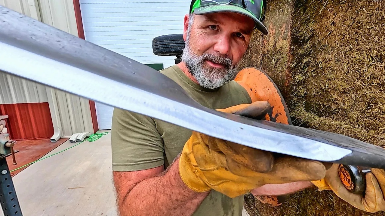How to sharpen brush hog blades! Perfectly balanced and razor sharp!
