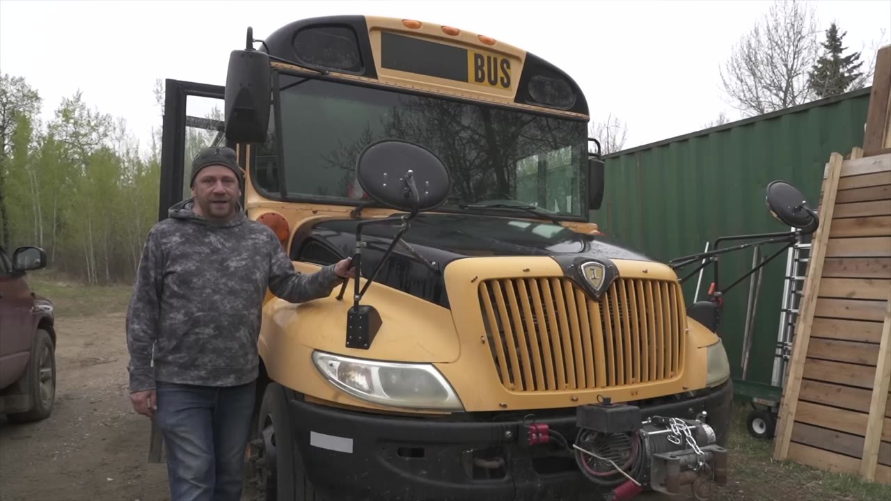 He built a rain shelter with magnets and an old tarp... then the water ...