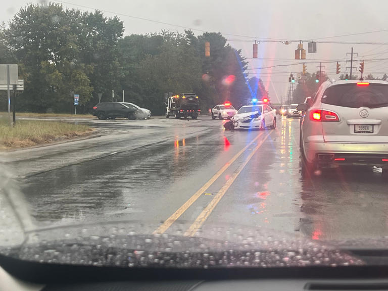 Dispatch: Two-vehicle accident reported near Newburgh Rd.