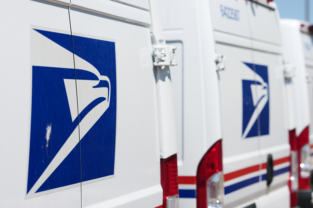USPS holiday shipping price increases take effect Sunday
