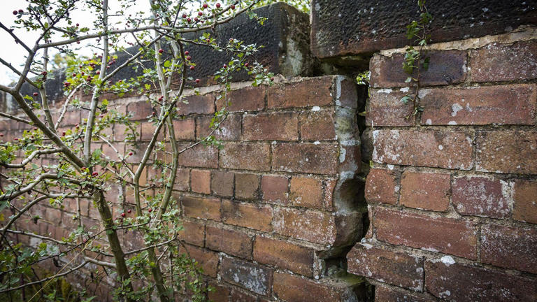 Bridge demolition application withdrawn