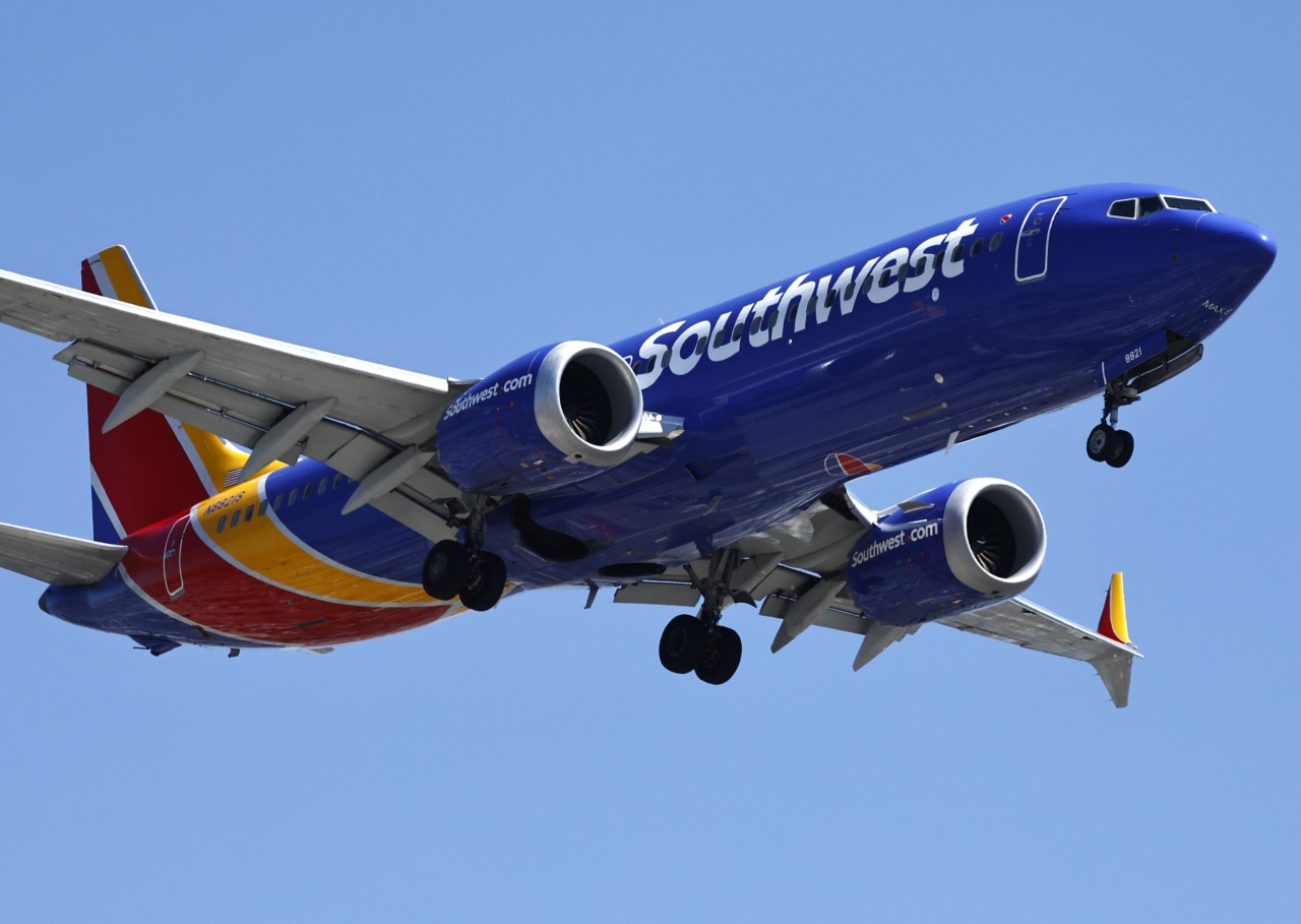 FAA says 737 MAX software glitch doesn't pose safety issue