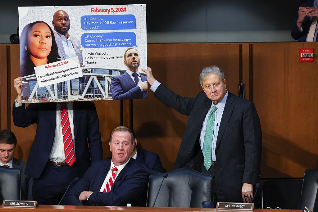 GOP senator’s Atlanta Hawks, Iowa Hawkeyes mix-up backfires on attempt ...