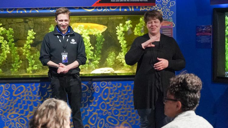 Aquarium of Niagara, People Inc. offering ASL-interpreted presentations
