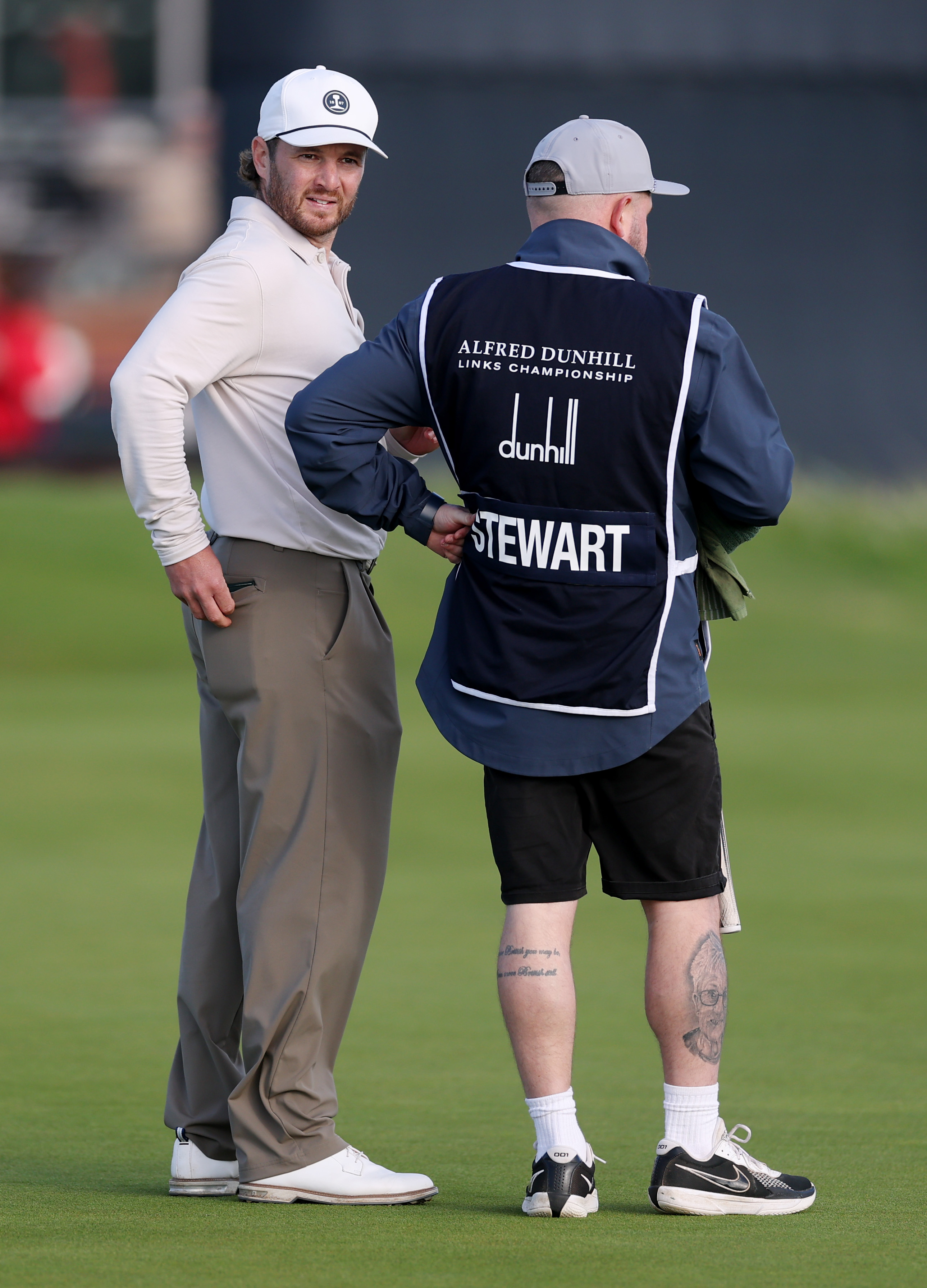 Michael Stewart's 100ft camel ride putt helps him stay in Dunhill Links mix