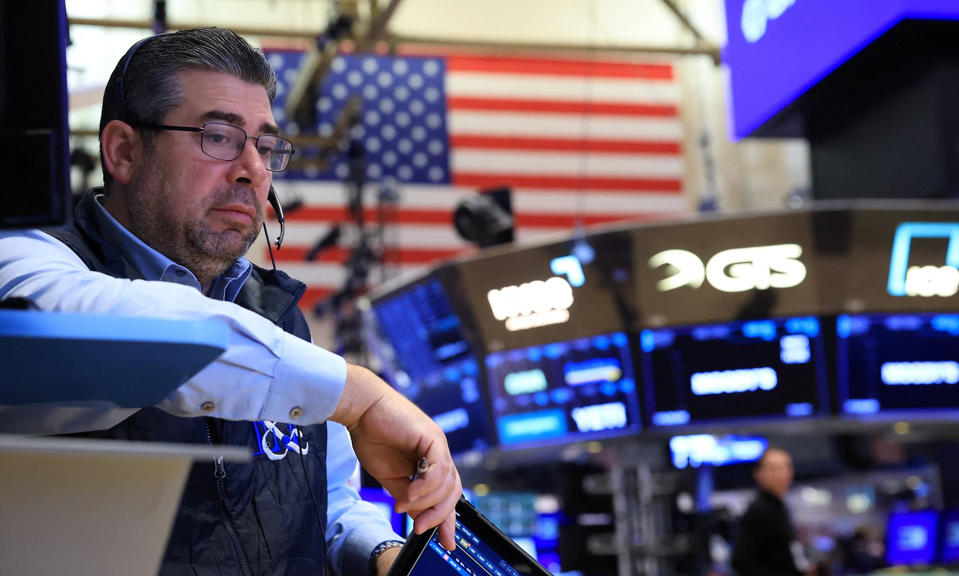 Another blow to President Trump as jobs report warns of economic ...