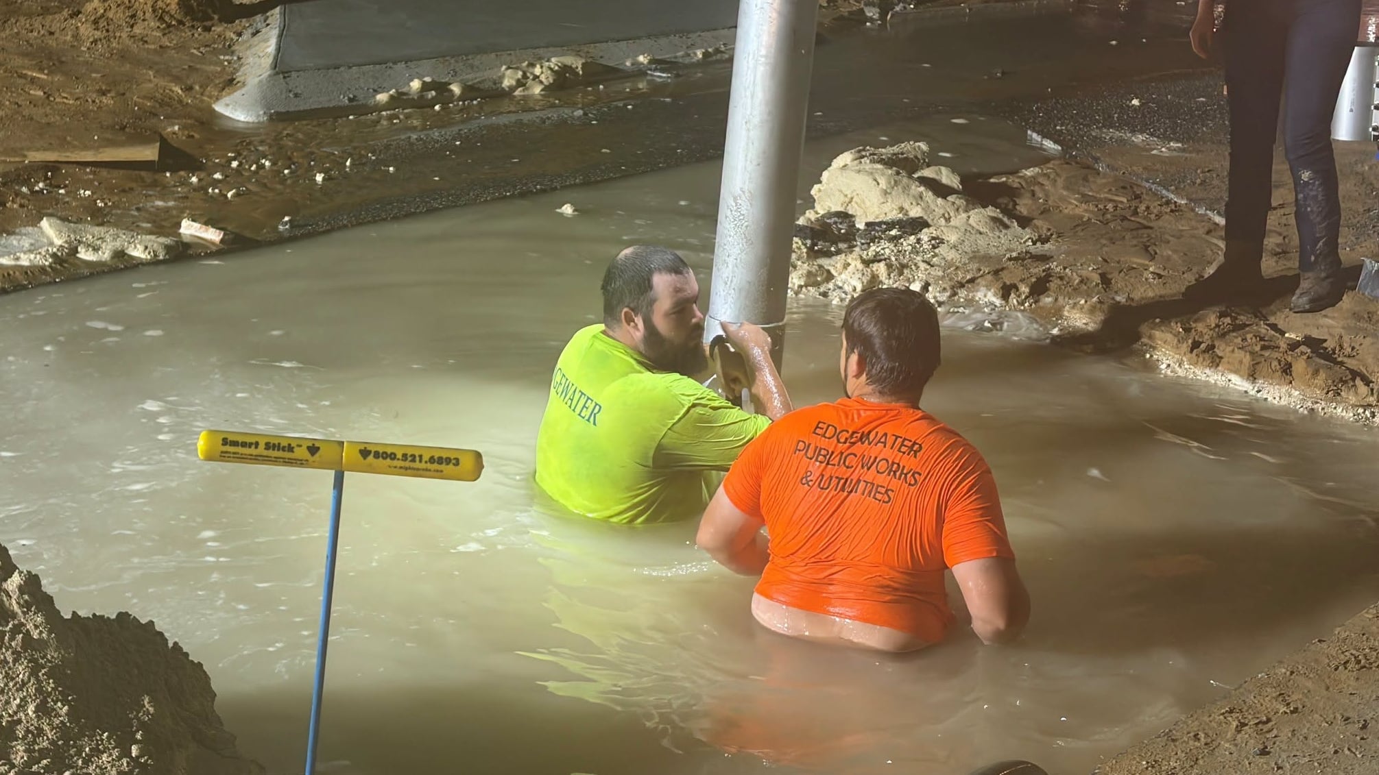 Boil water notice issued in Edgewater after overnight water main break