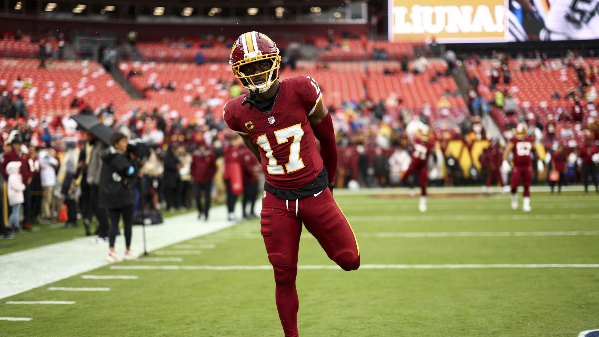Terry McLaurin added to injury report, listed as questionable for Sunday