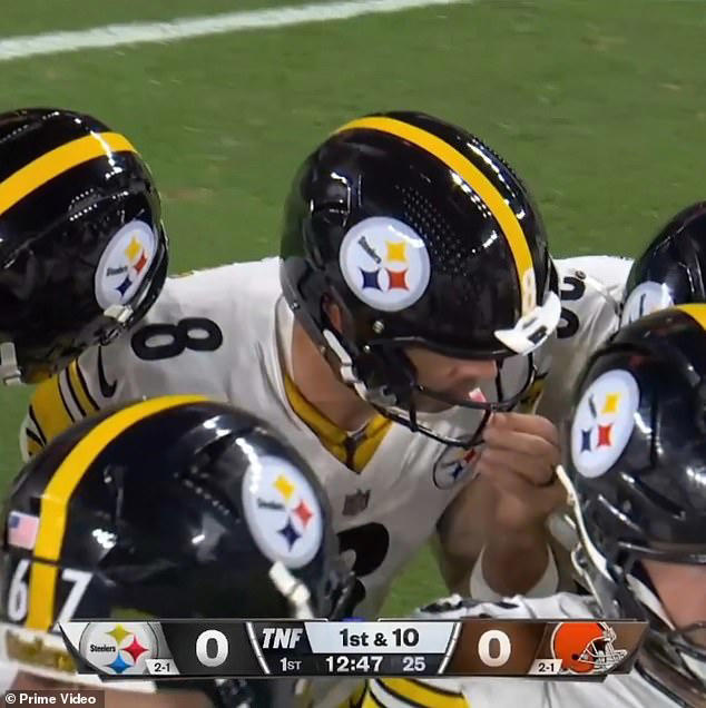 Aaron Rodgers exploits NFL loophole as he's caught using smelling salts ...