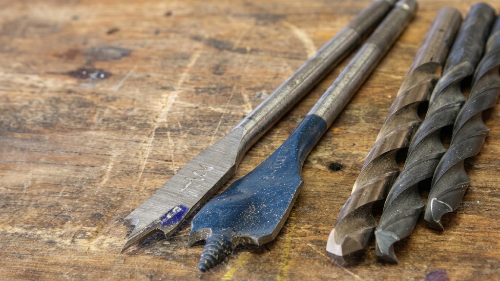 A 50-year craftsman shows what can go wrong with one simple hole ...