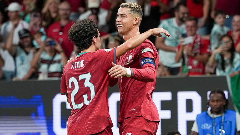 Vitinha, Cristiano Ronaldo, Portugal | DeFodi Images/GettyImages