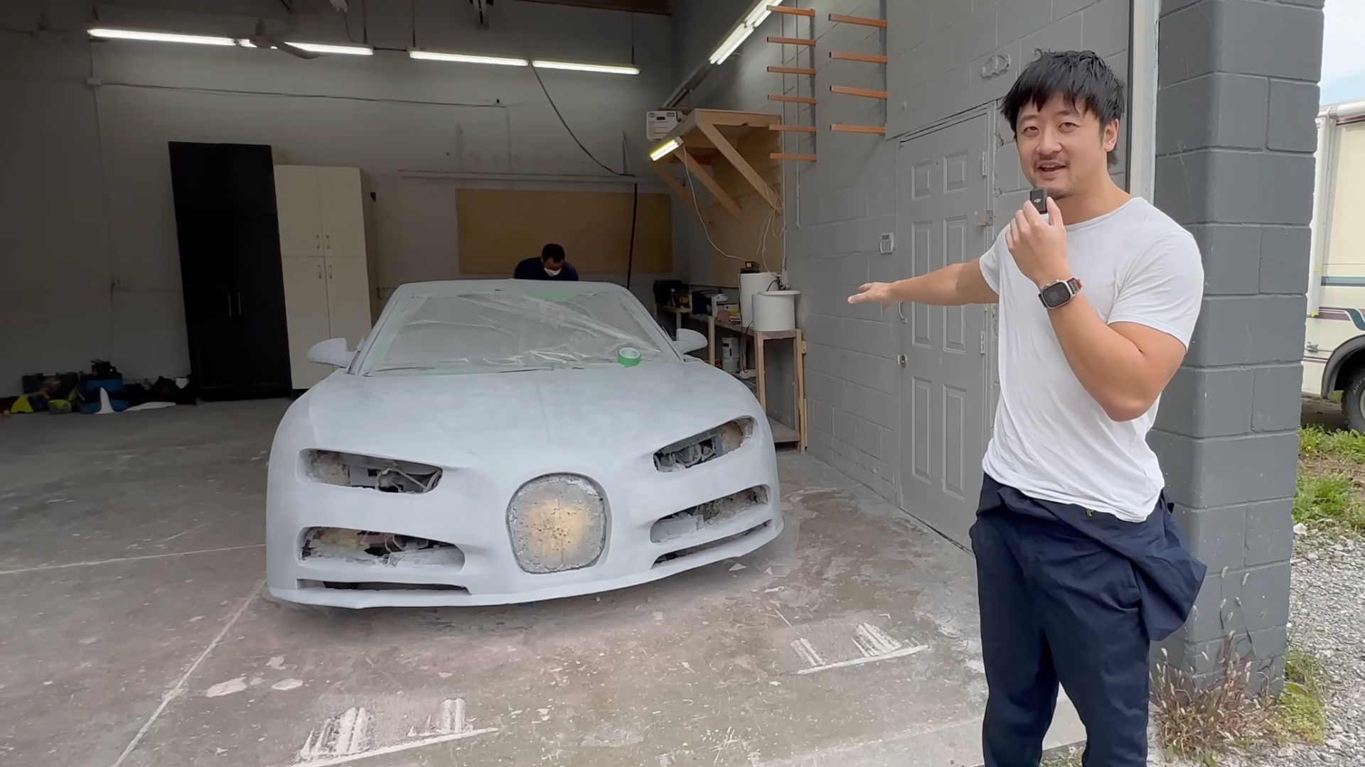 This DIY Bugatti Chiron started life in a junkyard, and that's exactly ...