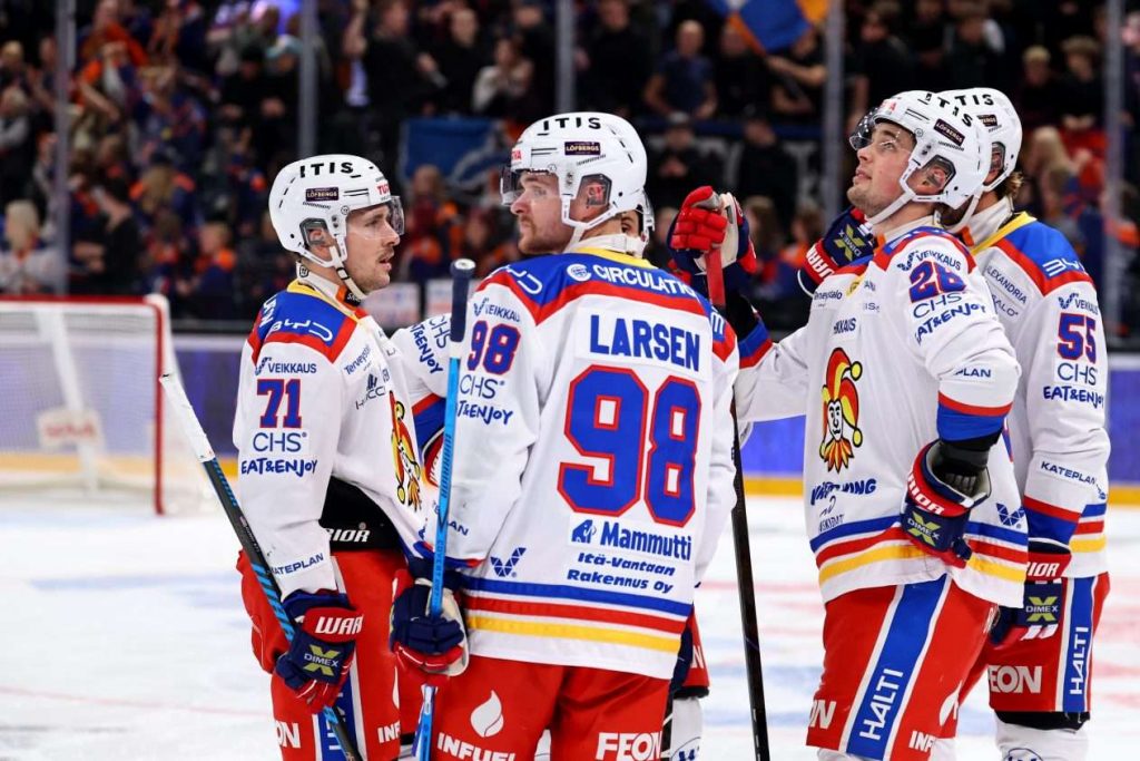 jokerit-esitteli-uuden-pelipaidan-hifk-otteluun-t-lt-se-n-ytt