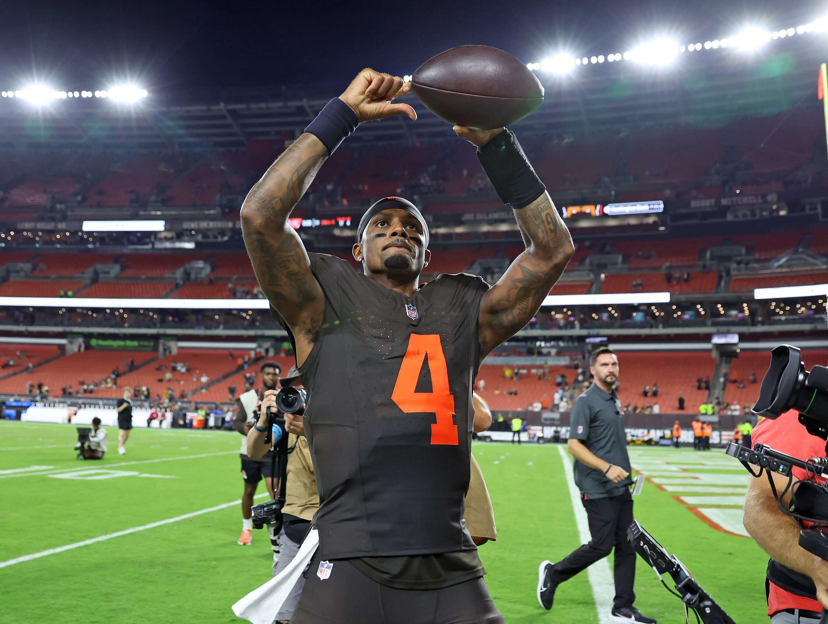 Why Deshaun Watson going last in pre-game introductions and the ...