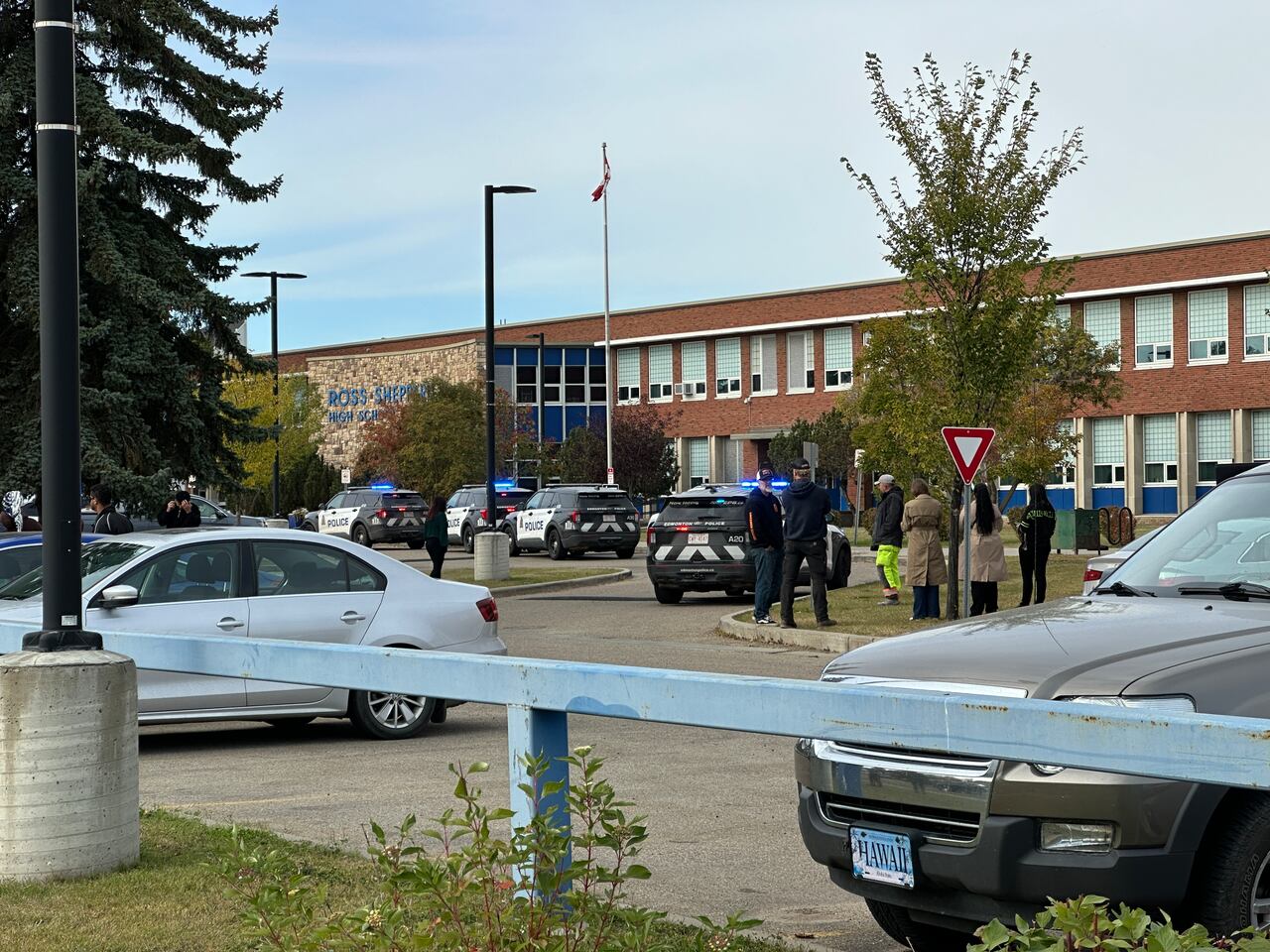 Lockdown lifted at west Edmonton high school
