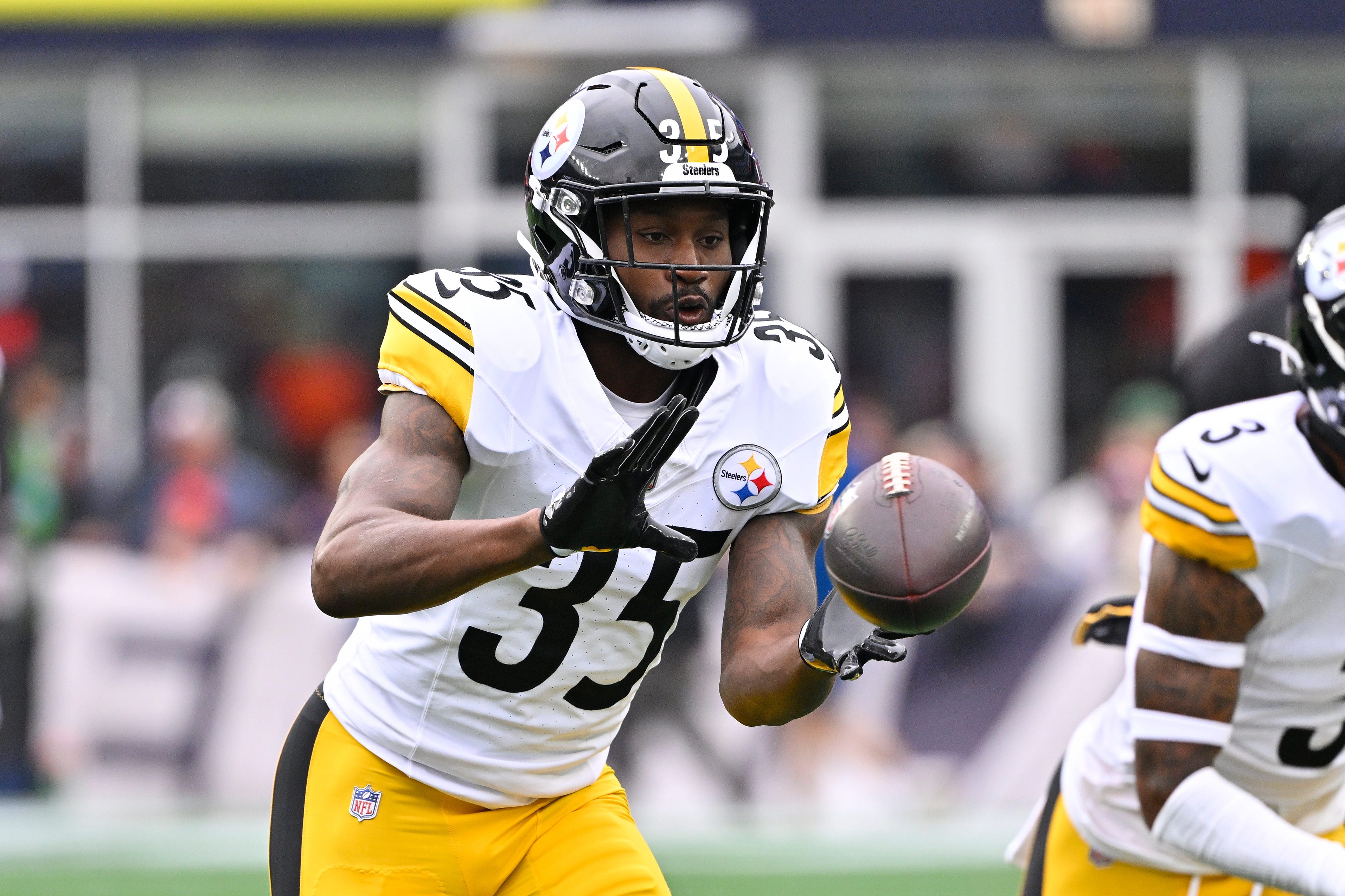 Steelers face worst-case scenario after troubling injury update