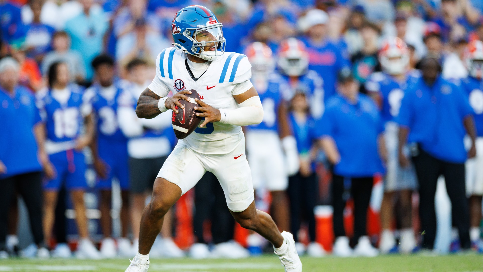 Heisman Trophy odds shift & trends with certain players