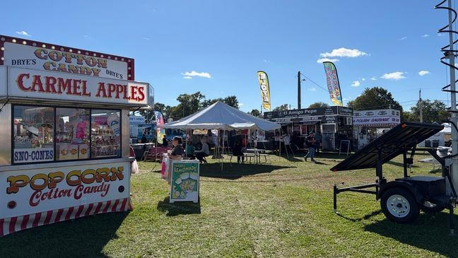 Autumn and apples: 54th annual Four Flags Apple Festival returns