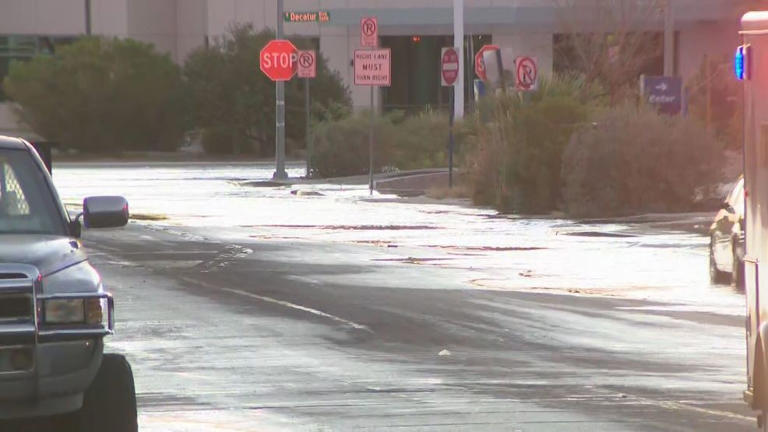 Water main break floods streets near Decatur, Rancho in Las Vegas