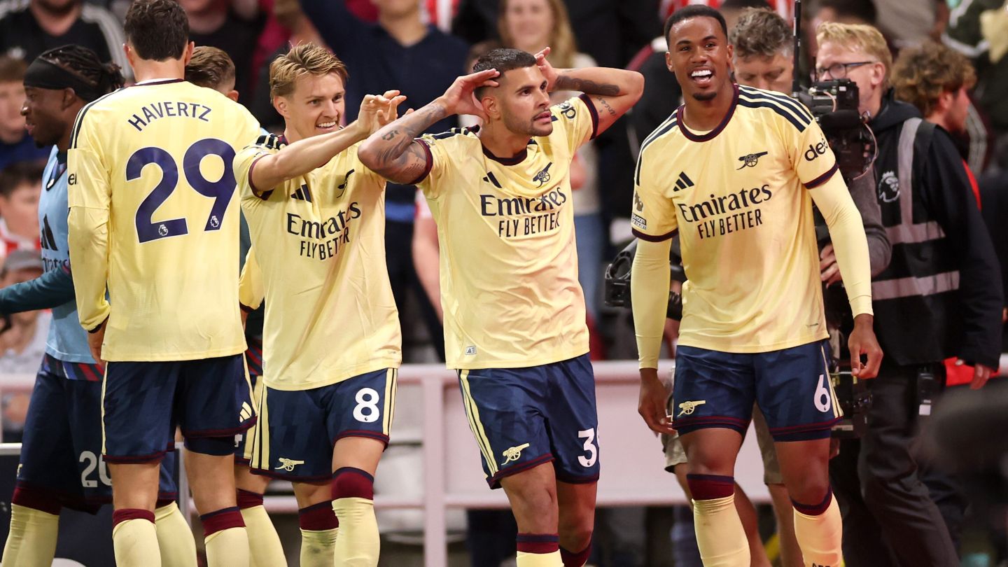 Arsenal and Topps partner in exclusive licensing deal