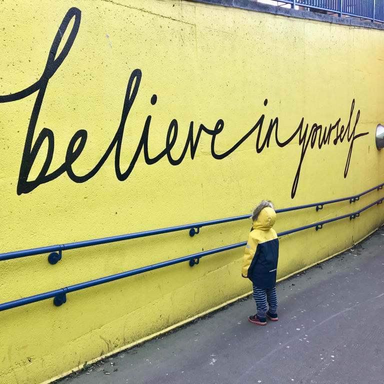 10 positive affirmations to boost your mood