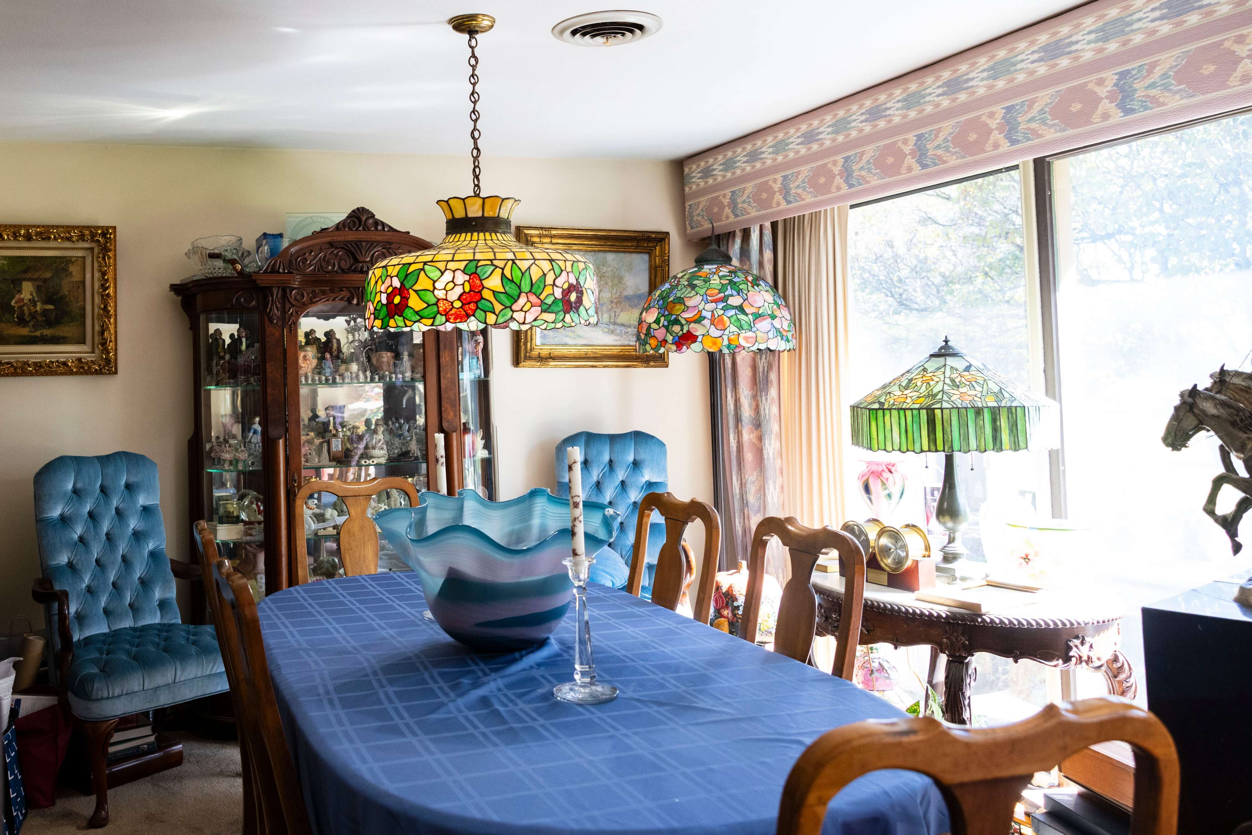 After fast-talking through 8,700 auctions, Central NY’s Bernie Brzostek ...
