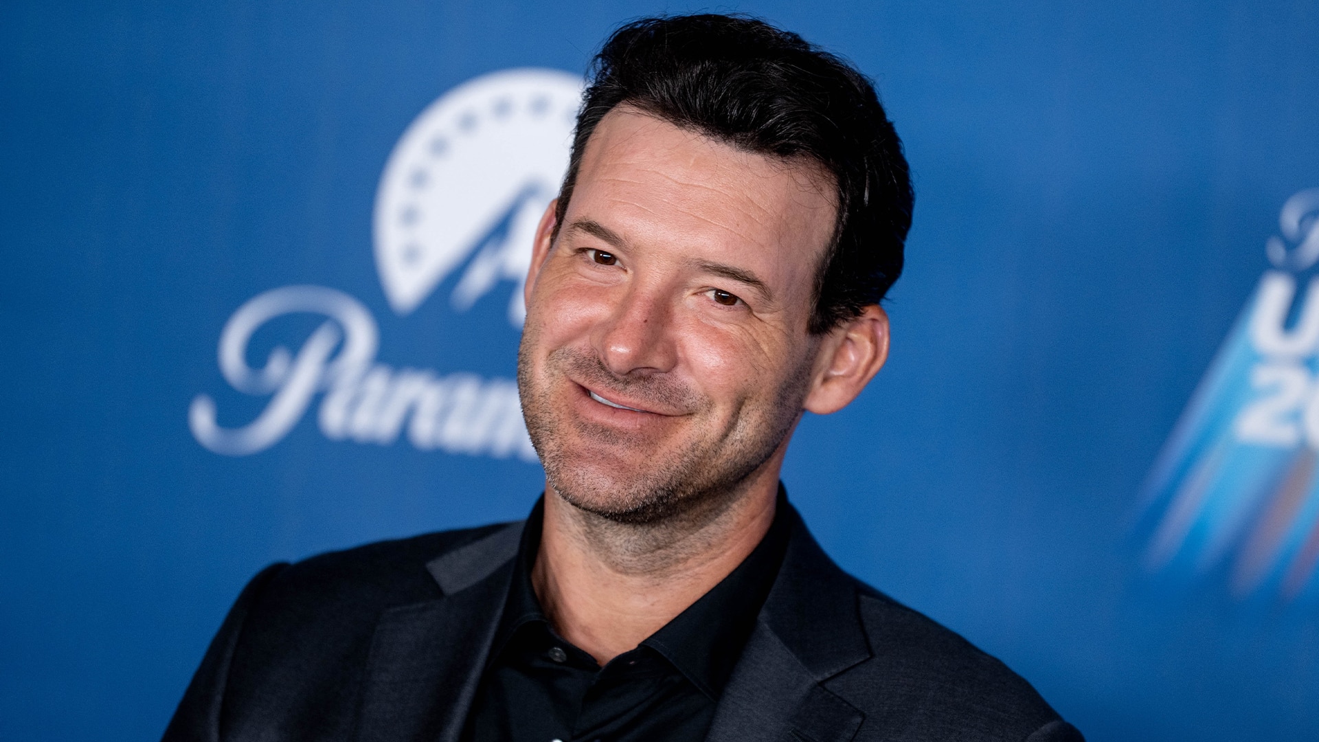 Tony Romo exits CBS Sports after 9 years following his OWI arrest