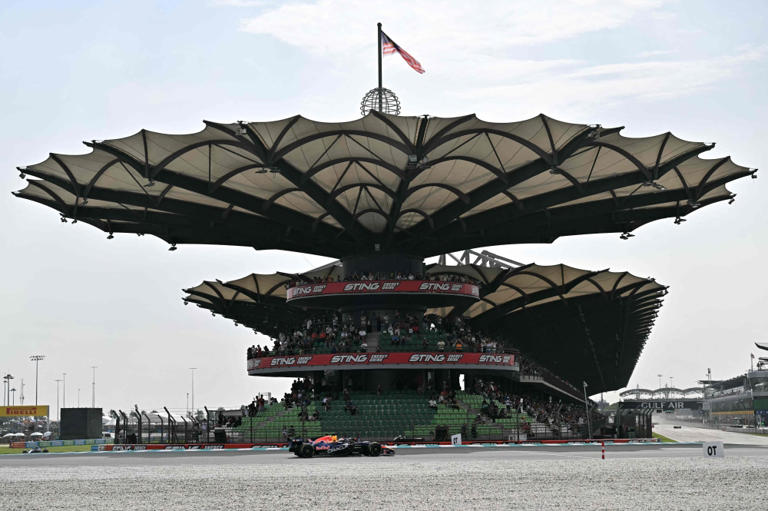 Bumper weekend in Malaysia: F1, football legends, concerts and comedy ...