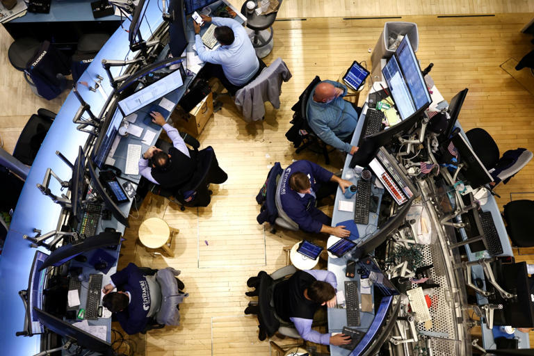 US futures mixed, oil rises after Russia hits Ukraine energy sites