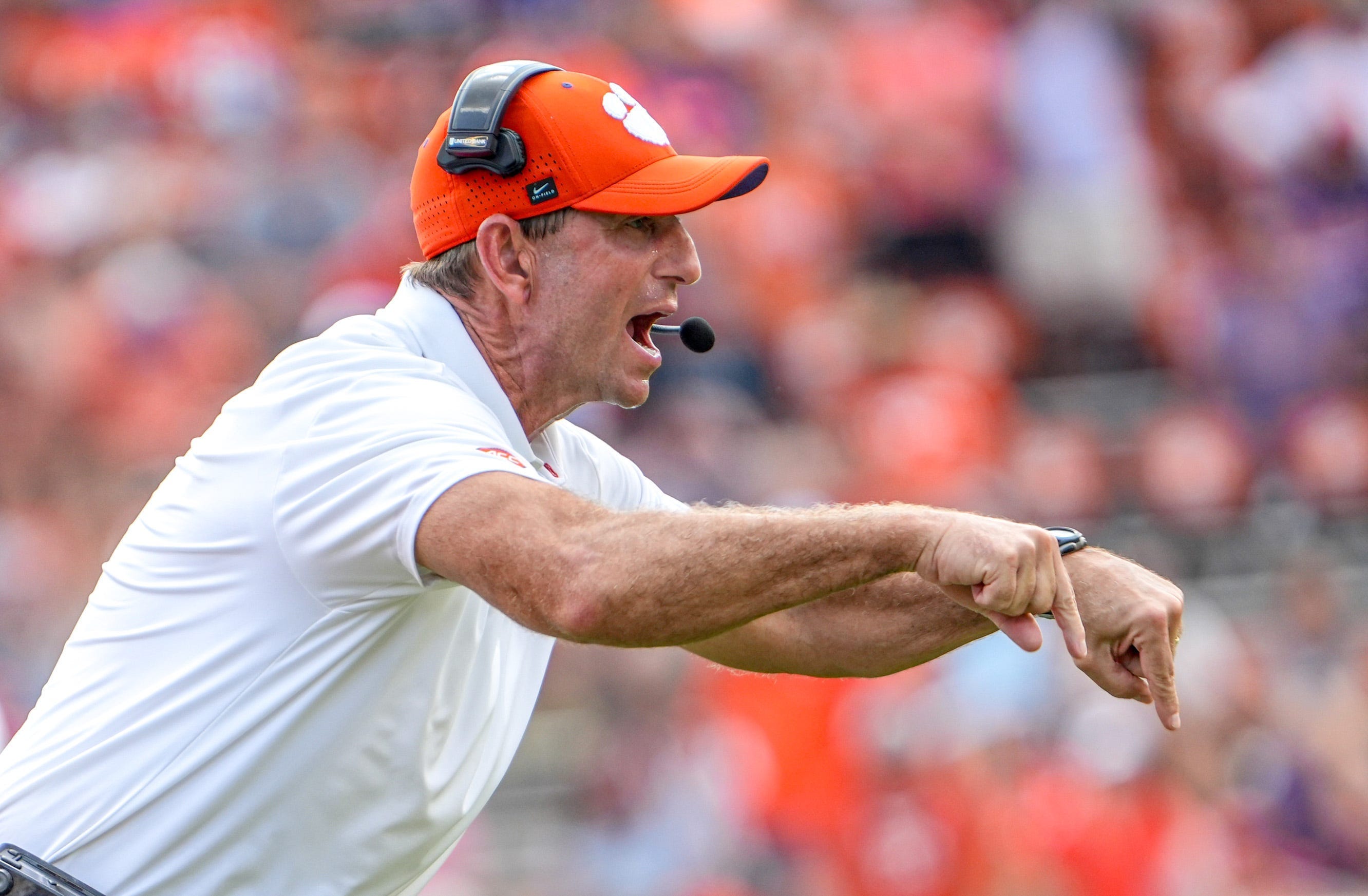 Top Clemson target commits elsewhere after witnessing Miami loss