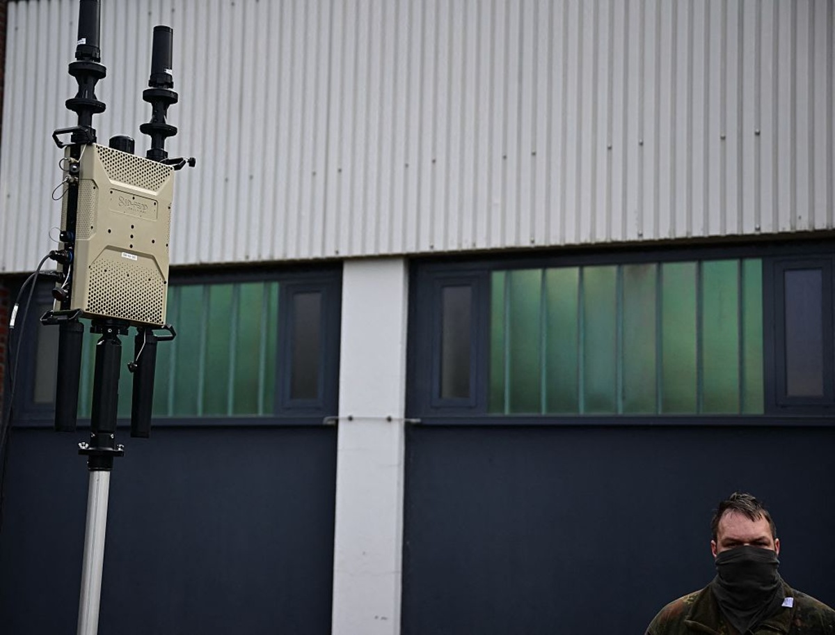 Germany deploys anti-jamming research satellite as Russian GPS attacks ...