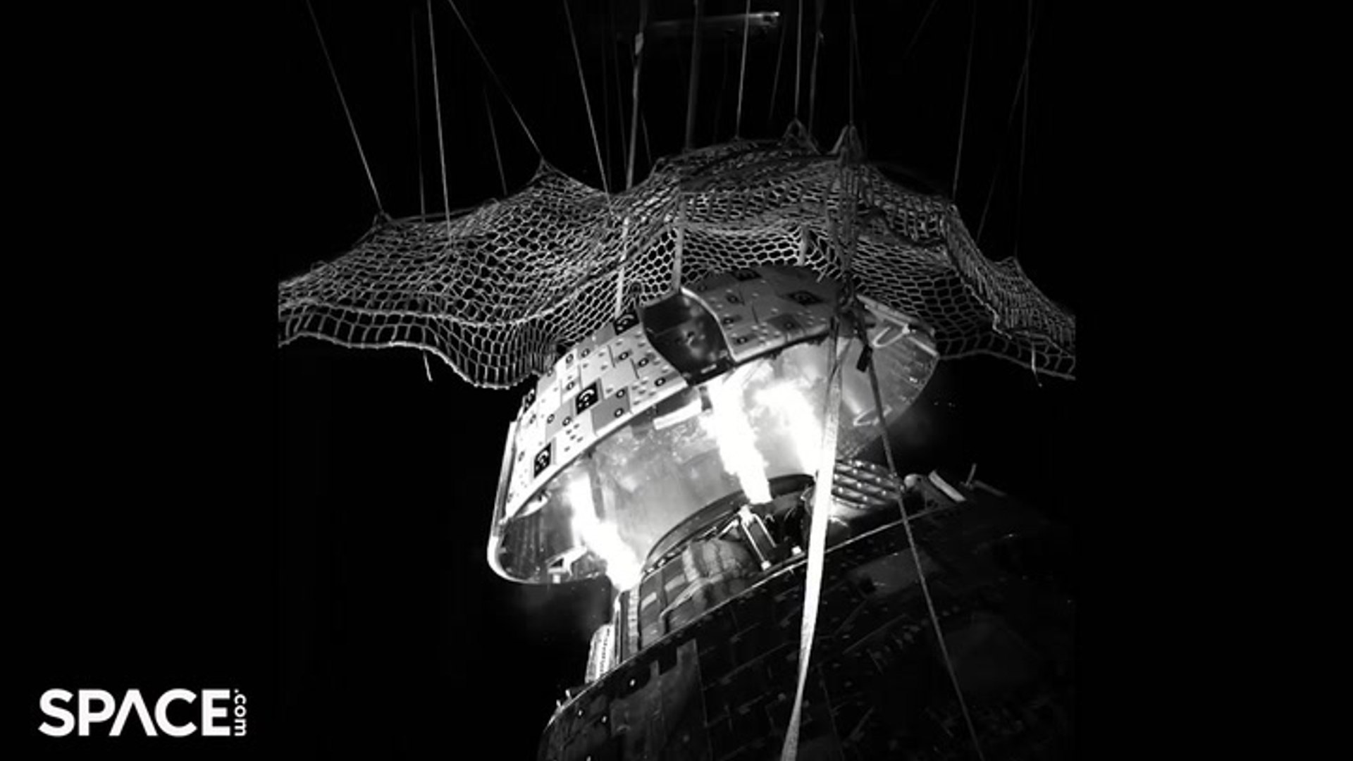 NASA ejects Orion spacecraft's forward bay cover in test