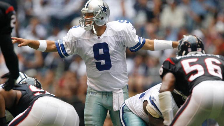 Tony Romo reacts to major CBS Sports announcement