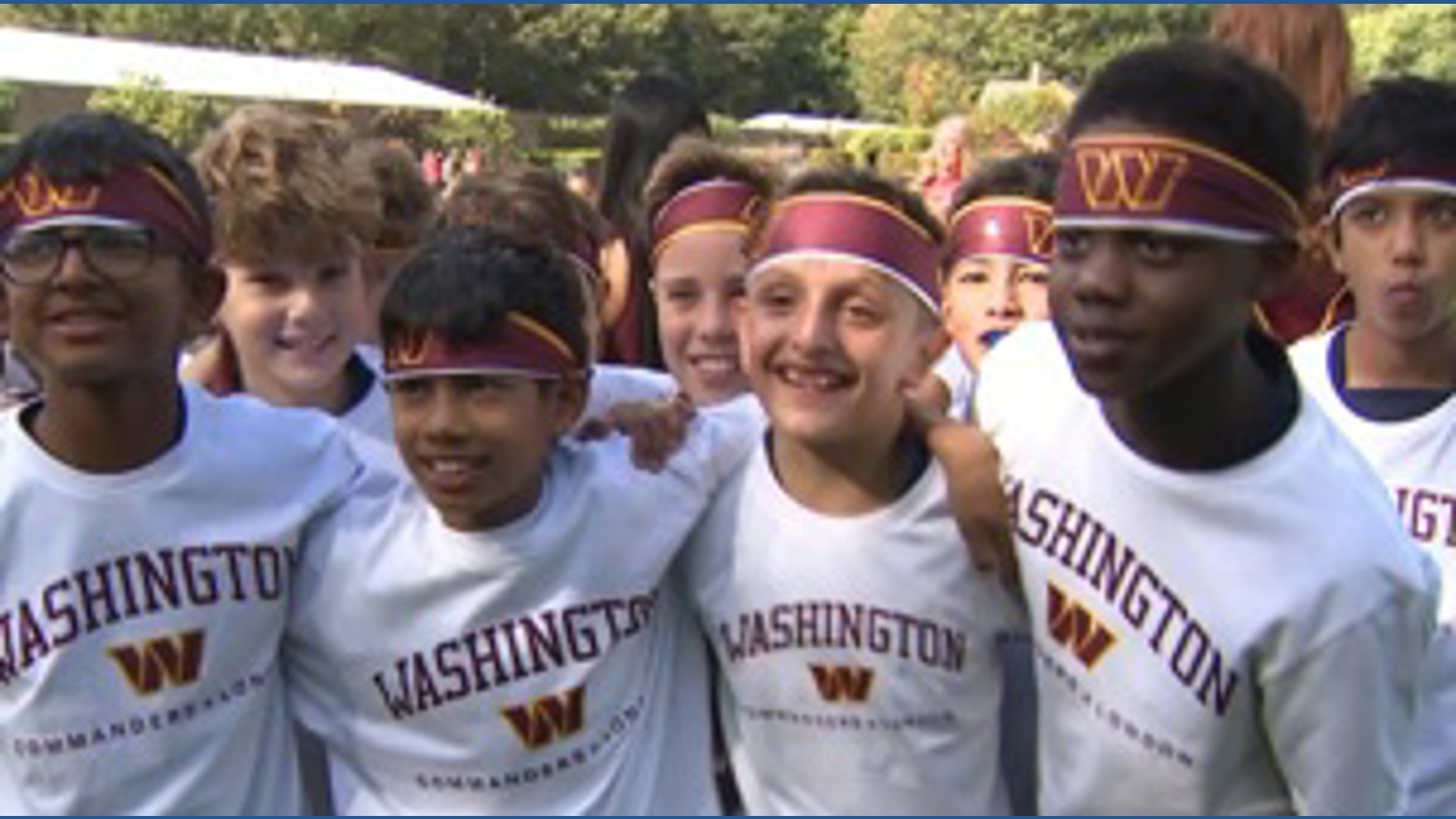 Commanders host flag football clinic for kids in England