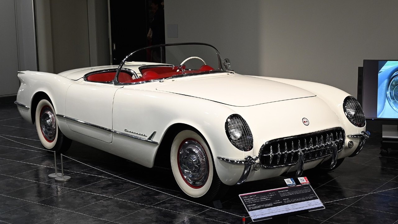 All 300 Corvettes built in 1953 left Flint in Polo White