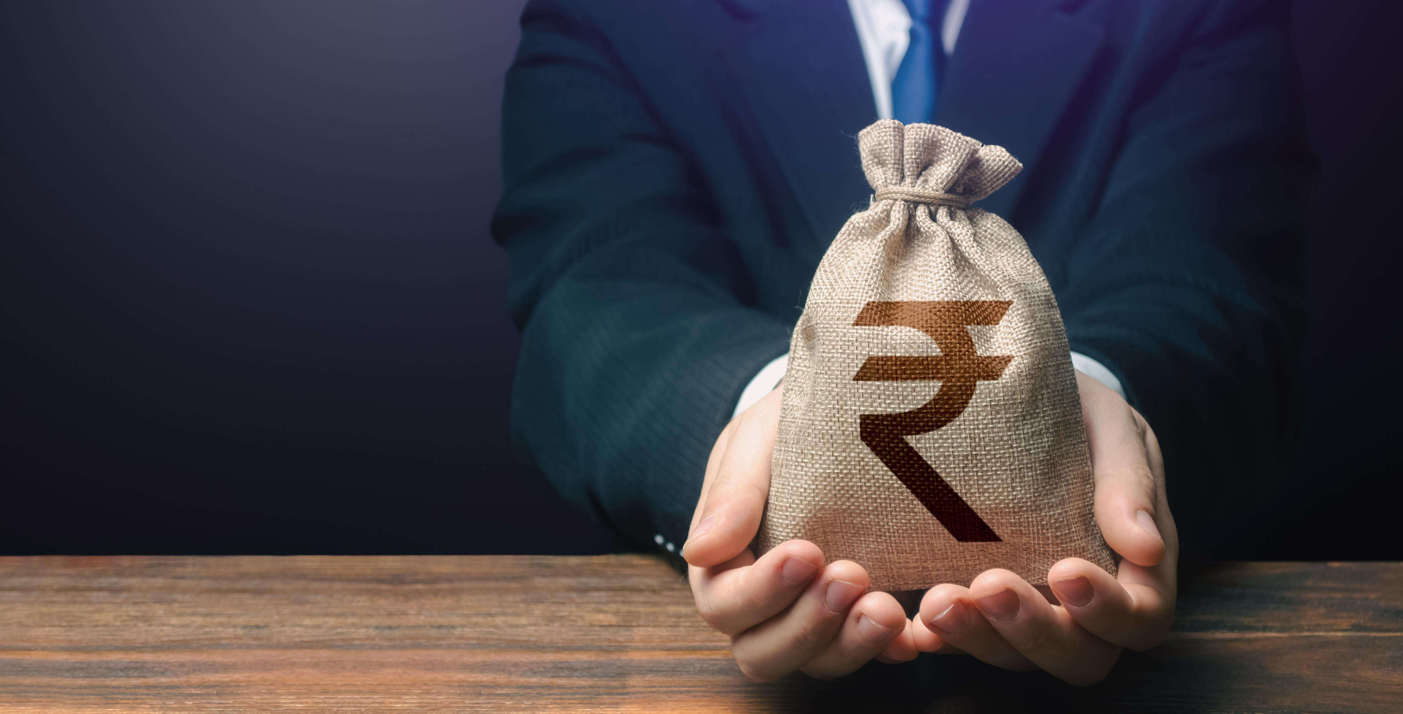 Pilot project: Over 2.5K Thane ZP pensioners receive pension on first ...