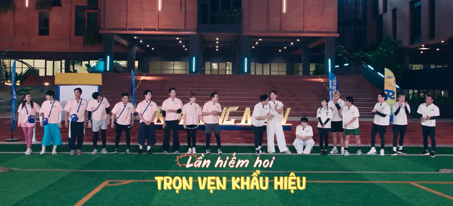 Chơi Running Man để biết: 'Xem trên tivi vui lắm, ra ngoài mới thấy mệt'