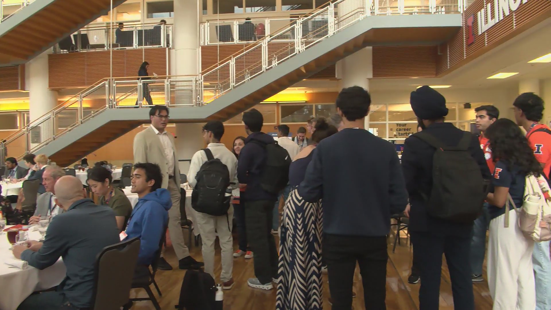 Students, entrepreneurs meet at U of I during Gies College of Business ...
