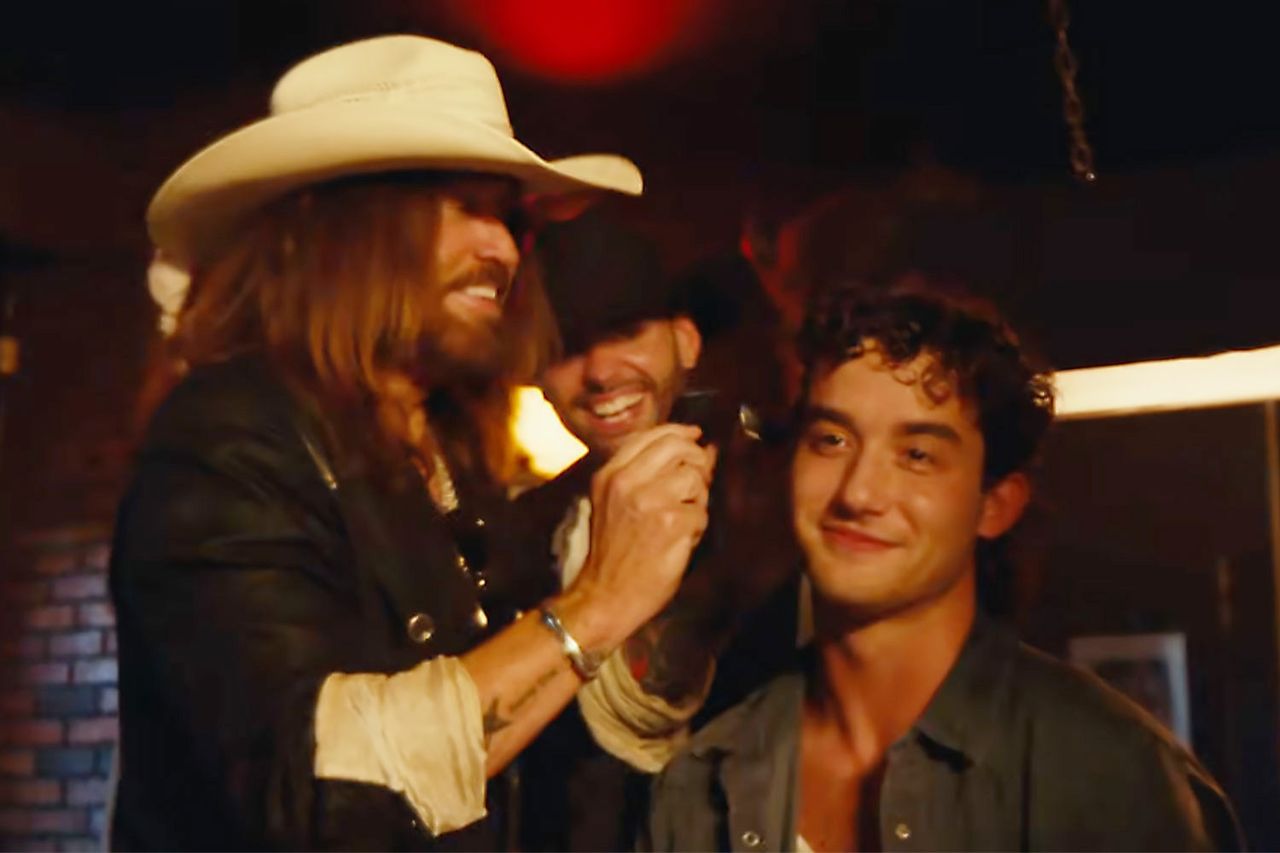 Billy Ray Cyrus gives Deltona frontman Ned Abernathy a mullet in ‘Party ...