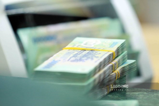 Bộ Nội vụ hướng dẫn công chức hưởng hệ số lương 3,65 được xếp ngạch chuyên viên