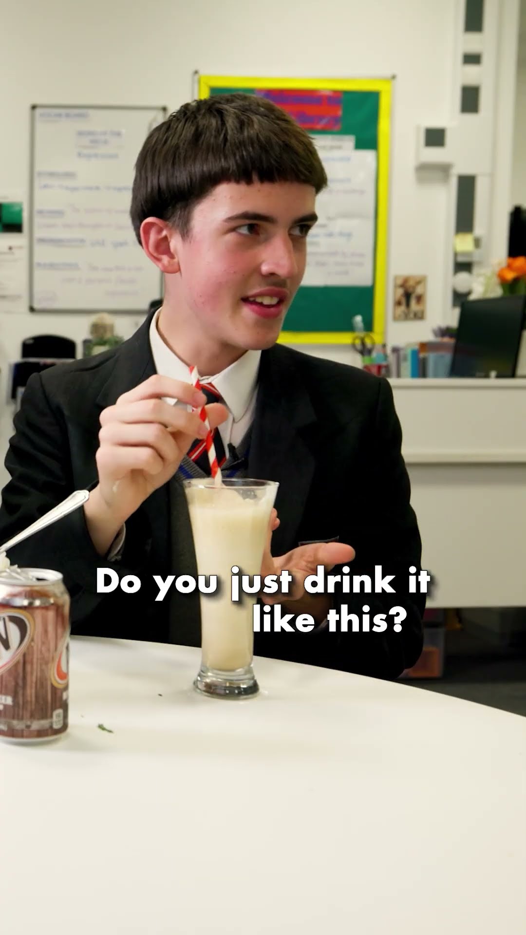 British schoolboys try root beer floats for the first time! | Funny ...
