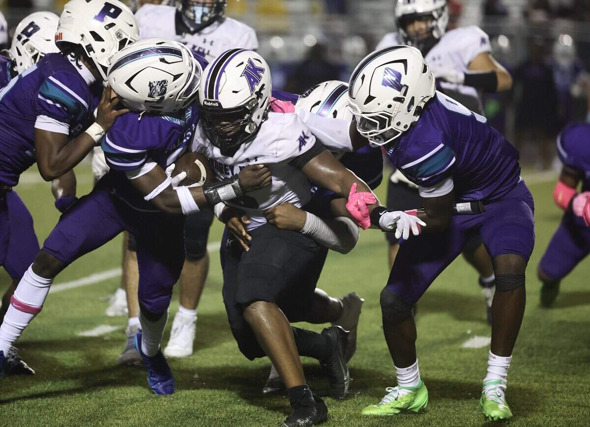 Friday's high school football scores, notes from Charlotte-area, NC statewide