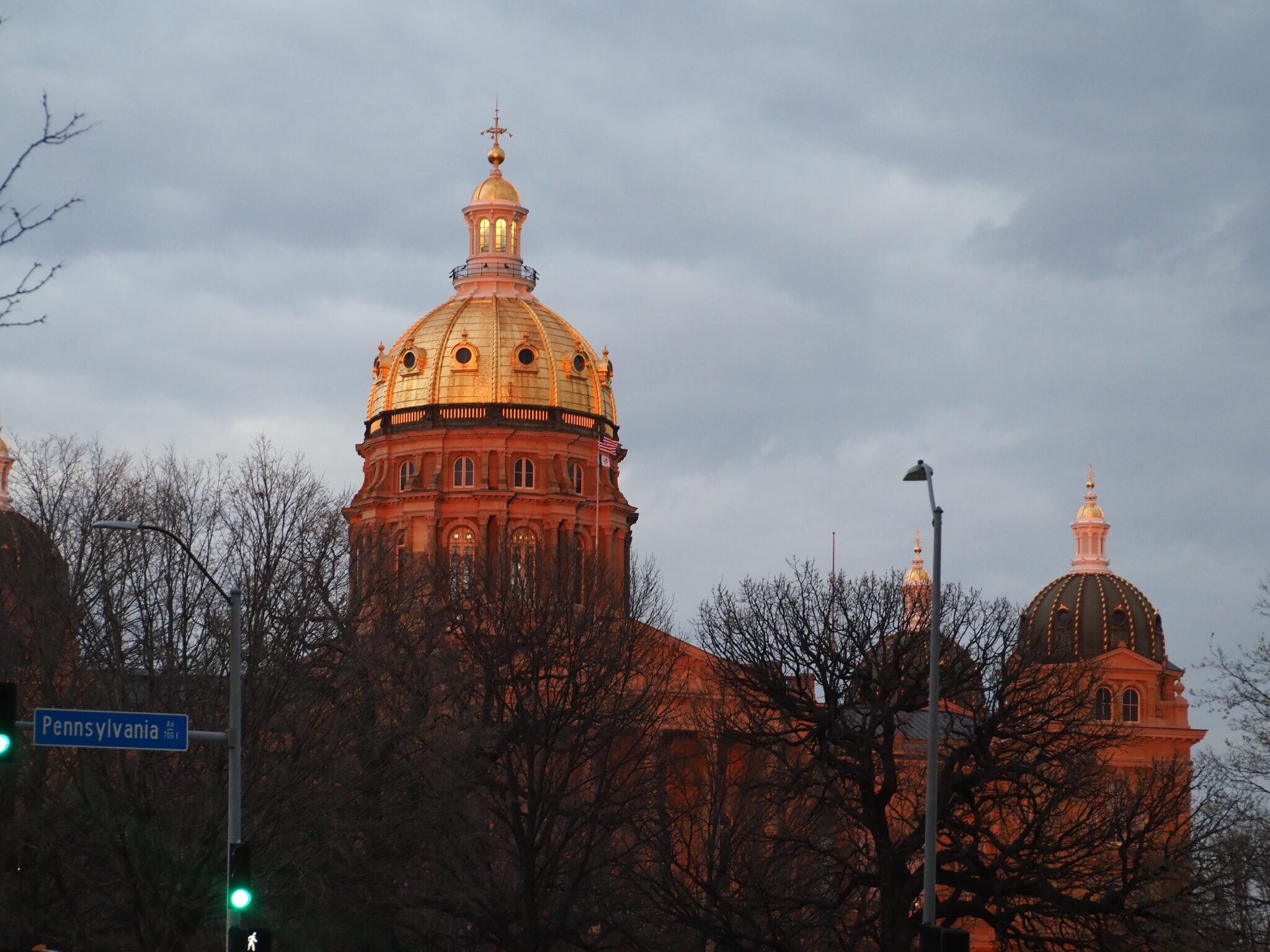 Gov. Reynolds signs steel mill tax incentive bill into law