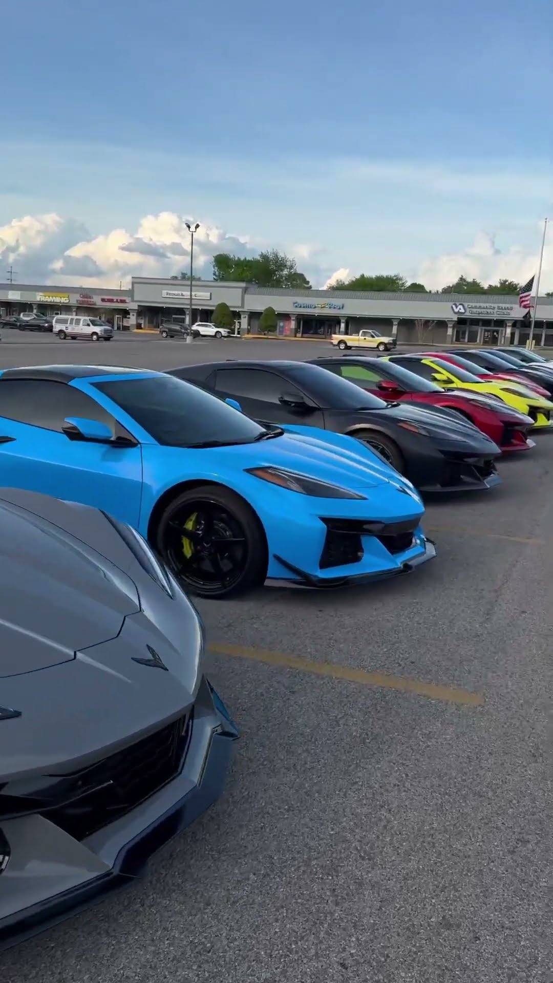 The HorsePower Obsessed dinner after the first day at the NCM bash! C8 ...