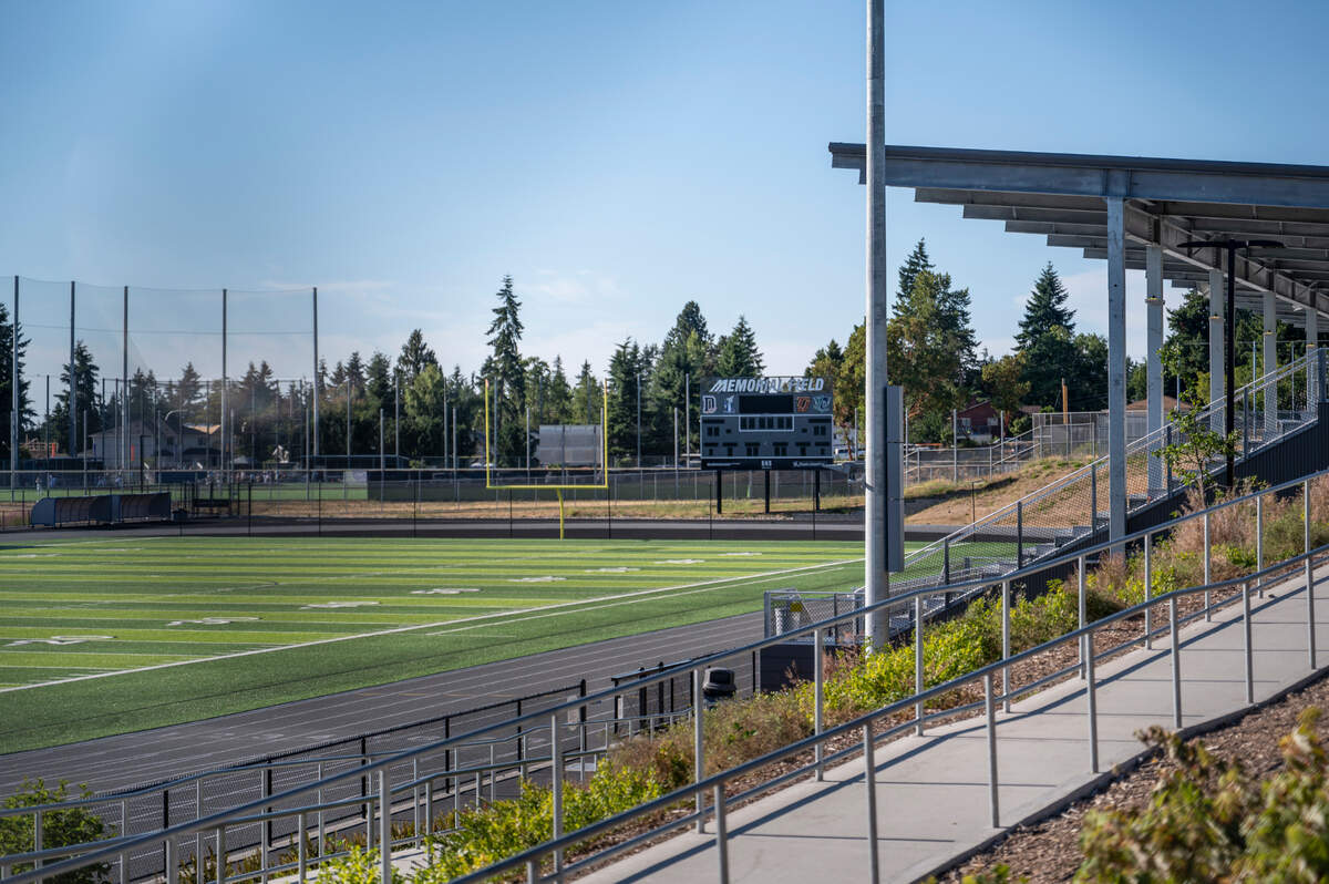 Broken bones, low numbers force local high school football team to ...