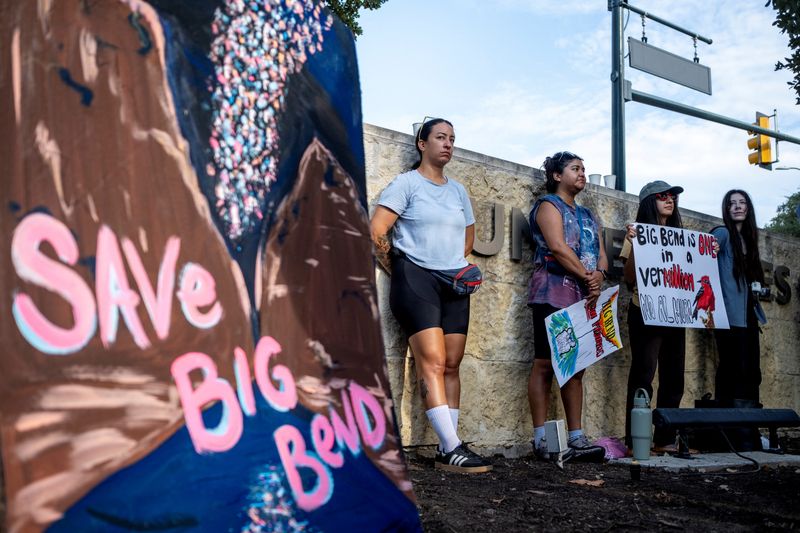 Judge bars building of Texas-Mexico border barrier in Big Bend National ...