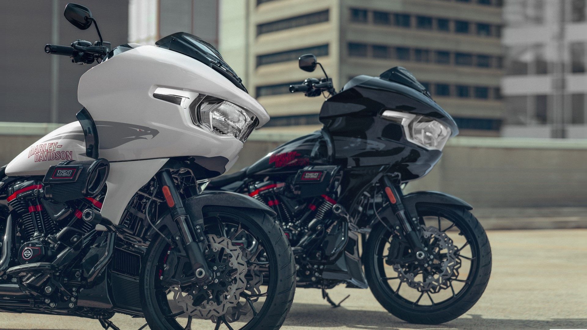 Harley-Davidson built a 127-HP bagger with track modes and absolutely ...